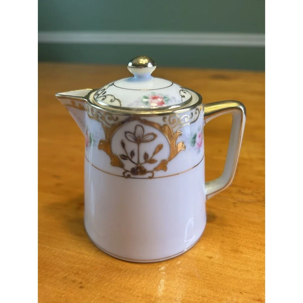 Nippon Hand Painted Porcelain Floral & Gold Gilt Syrup Pitcher‎ with Lid